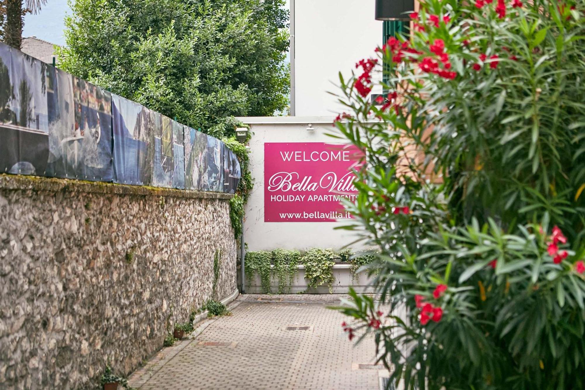Bella Villa Apartments Riva del Garda Exterior photo